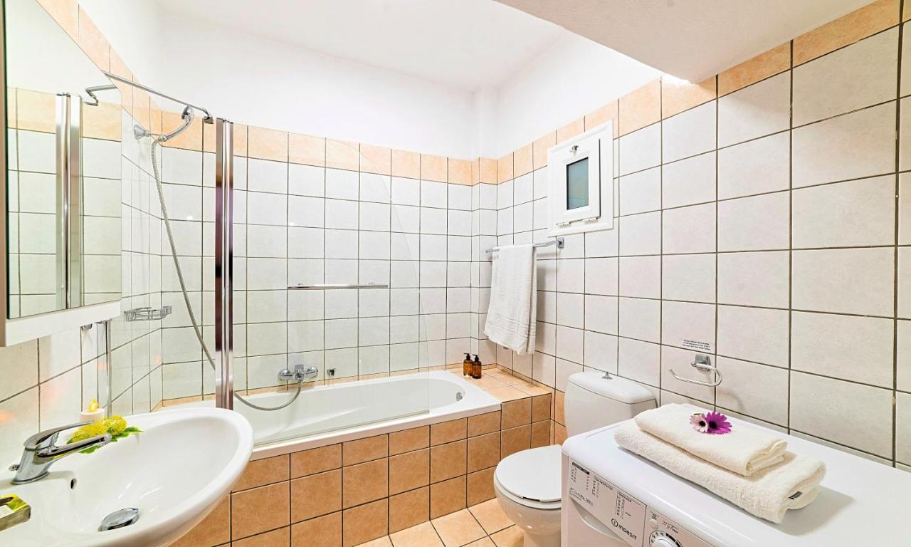 Du Lac Villas Kournas Luaran gambar