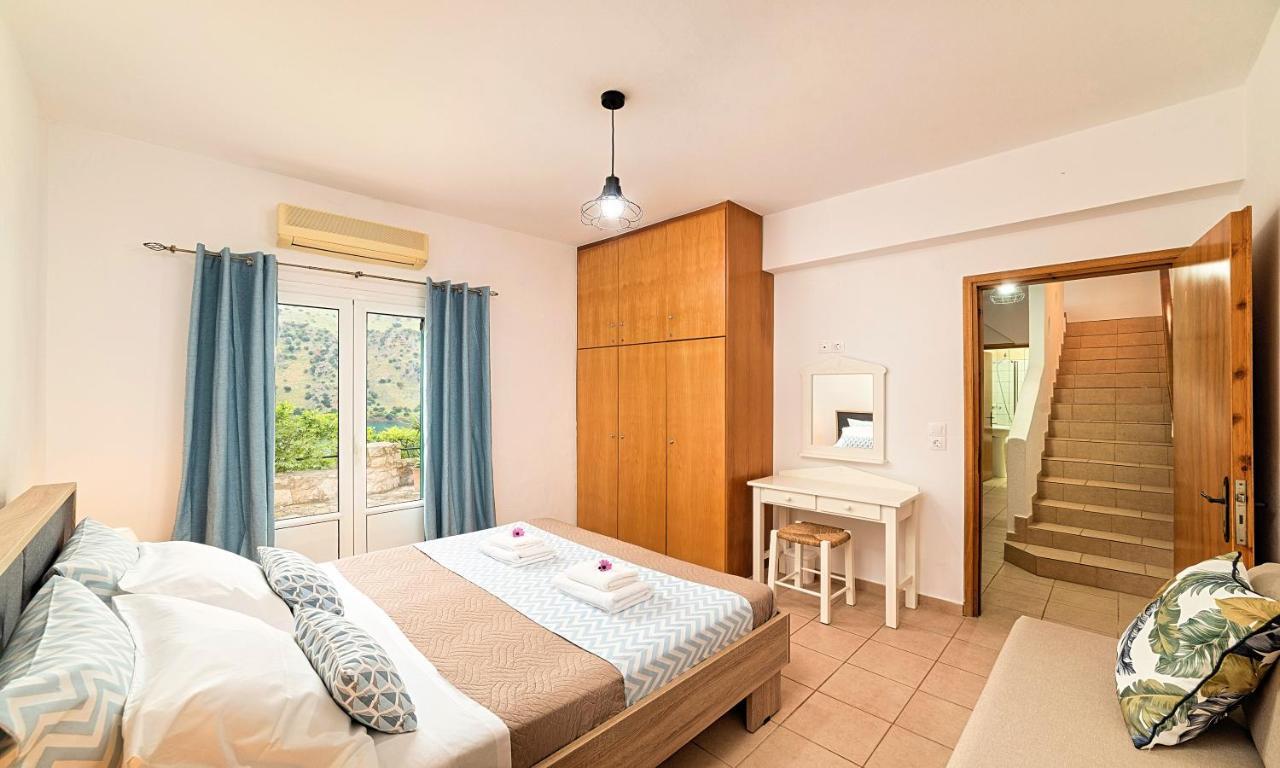 Du Lac Villas Kournas Luaran gambar